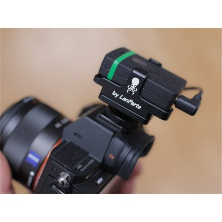 TENTACLE SYNC E - Bracket with Cold Shoe Mount