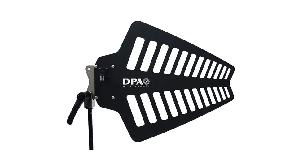 DPA Antenna Directional, Passive, BNC, 420-1300 MHz