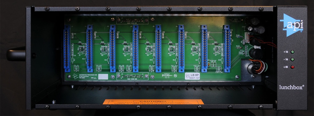 API 8 Slot High Current lunchbox